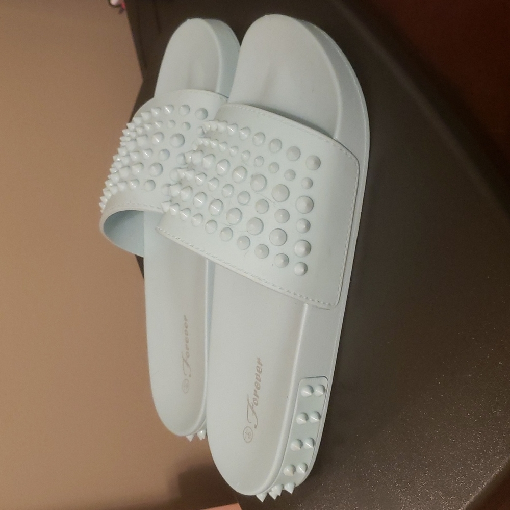 Forever studded athletic sandals new 8.5